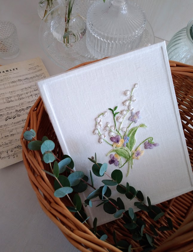 ブック型カルトナージュ