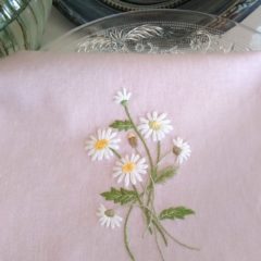 マーガレット刺繡
