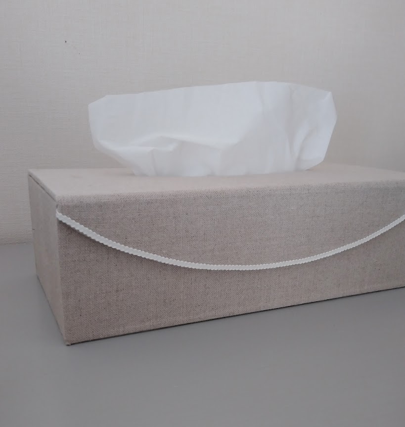 テッシュBOX